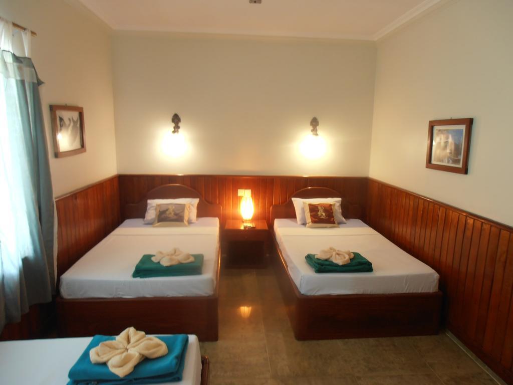 Firefly Guesthouse - The Berlin Angkor Siem Reap Luaran gambar