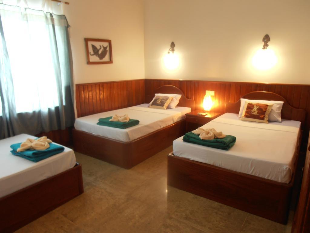 Firefly Guesthouse - The Berlin Angkor Siem Reap Luaran gambar
