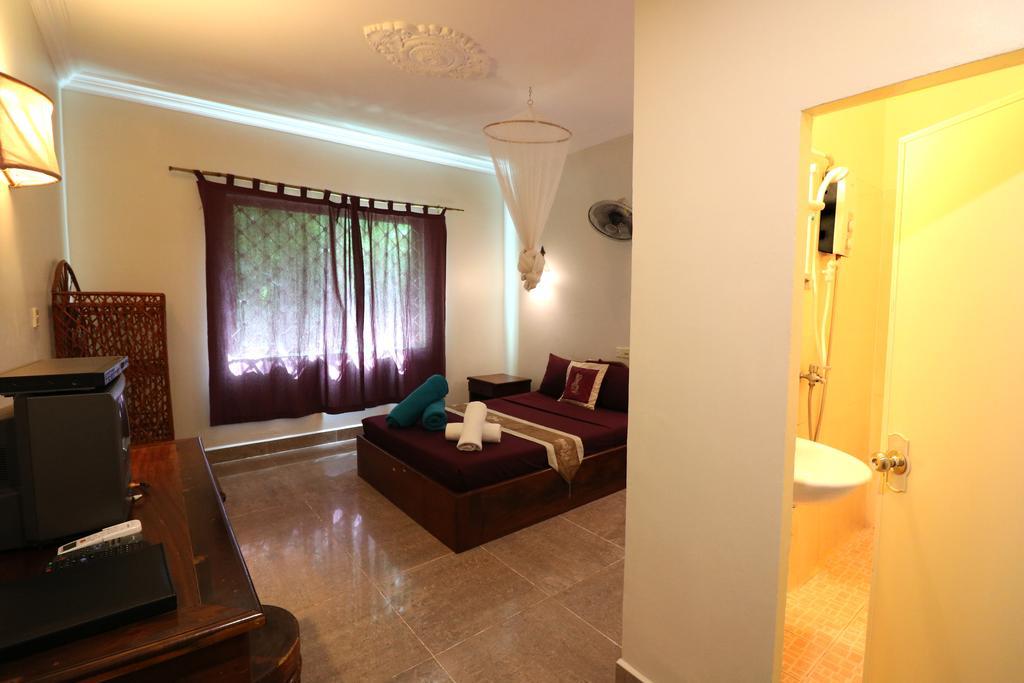 Firefly Guesthouse - The Berlin Angkor Siem Reap Luaran gambar