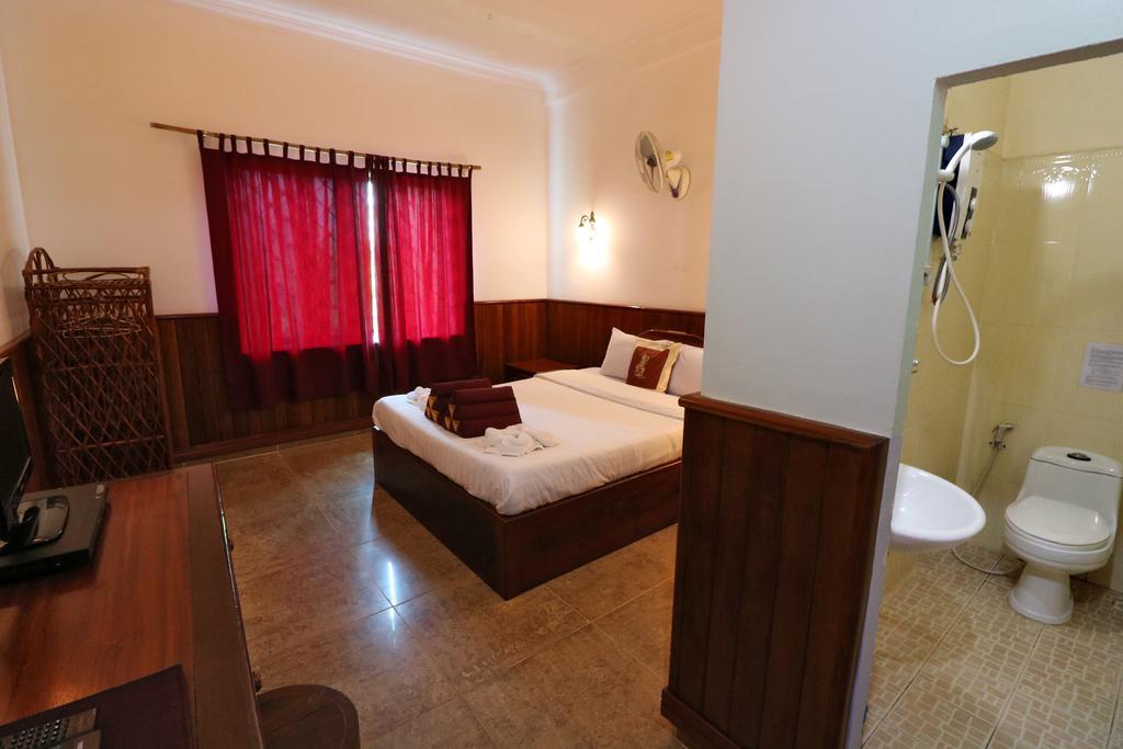 Firefly Guesthouse - The Berlin Angkor Siem Reap Luaran gambar