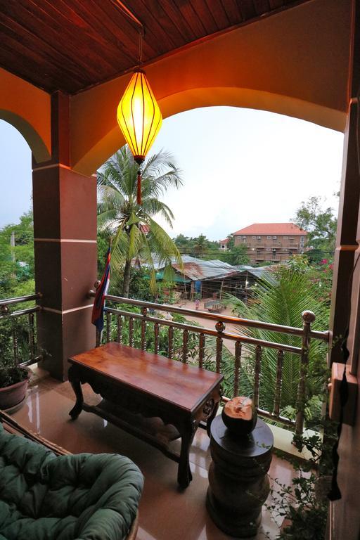 Firefly Guesthouse - The Berlin Angkor Siem Reap Luaran gambar