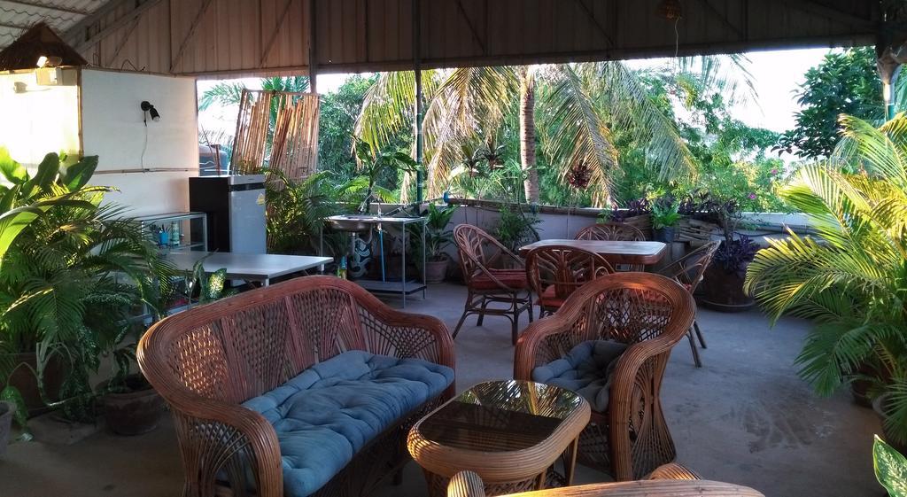 Firefly Guesthouse - The Berlin Angkor Siem Reap Luaran gambar