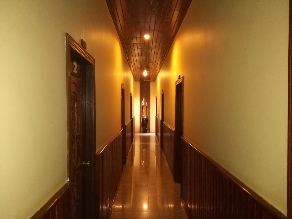 Firefly Guesthouse - The Berlin Angkor Siem Reap Luaran gambar